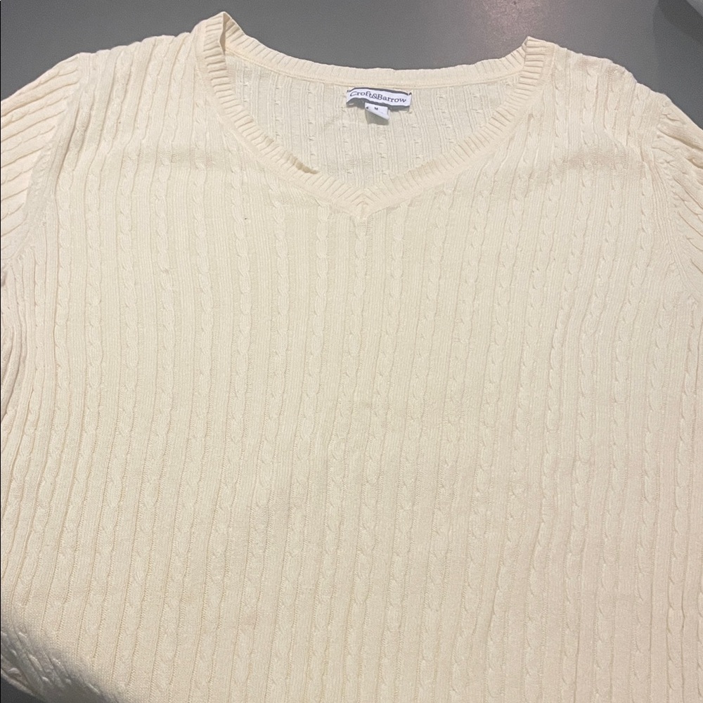 Croft & Barrow Cream V-Neck Sweater